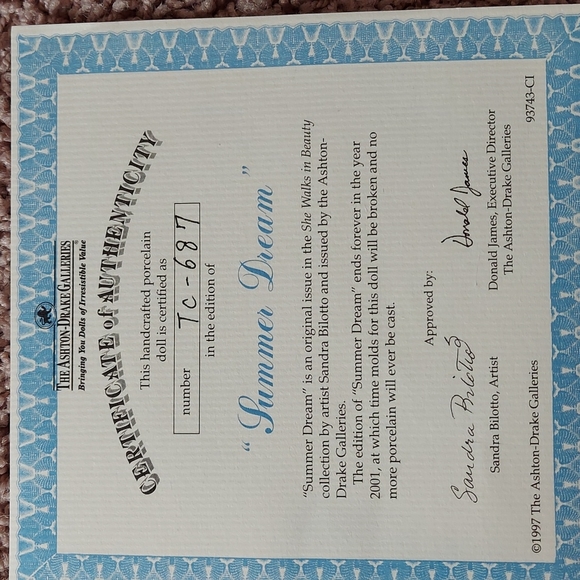 Ashton Drake wedding doll - Picture 3 of 4